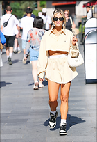 Celebrity Photo: Ashley Roberts
1237x1800   969 kb
Viewed 11 times
@BestEyeCandy.com