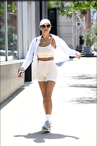 Brooks Nader seen heading to the gym in the Tribeca section of New York 8 8.26.2020
2333x3500 438 kb
Viewed 9 times
@BestEyeCandy.com