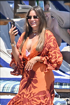 Celebrity Photo: Sofia Vergara
1200x1803 246 kb
Viewed 59 times
@BestEyeCandy.com