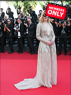 Celebrity Photo: Elle Fanning
4620x6159 4.3 mb
Viewed 1 time
@BestEyeCandy.com
