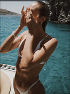 Celebrity Photo: Candice Swanepoel
3 Photos
Photoset #722215
@BestEyeCandy.com