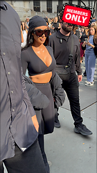 Celebrity Photo: Kimberly Kardashian
1856x3300 2.3 mb
Viewed 0 times
@BestEyeCandy.com