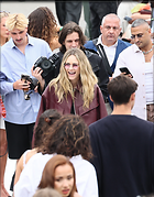 Celebrity Photo: Cara Delevingne
1602x2044 1.4 mb
Viewed 6 times
@BestEyeCandy.com