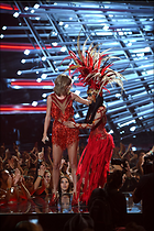 Celebrity Photo: Taylor Swift
1331x2000   552 kb
Viewed 5 times
@BestEyeCandy.com