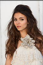 Celebrity Photo: Victoria Justice
733x1100 619 kb
Viewed 3 times
@BestEyeCandy.com