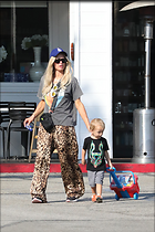 Celebrity Photo: Paris Hilton
1387x2080 660 kb
Viewed 7 times
@BestEyeCandy.com