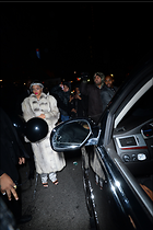 Celebrity Photo: Rihanna
1331x2000 456 kb
Viewed 2 times
@BestEyeCandy.com