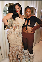 Celebrity Photo: Rihanna
1384x2048 1,006 kb
Viewed 3 times
@BestEyeCandy.com