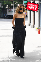 Celebrity Photo: Rita Ora
2333x3500 2.0 mb
Viewed 0 times
@BestEyeCandy.com