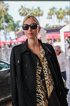 Celebrity Photo: Karolina Kurkova
1200x1800 201 kb
Viewed 9 times
@BestEyeCandy.com