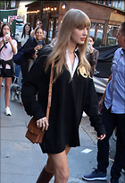 Celebrity Photo: Taylor Swift
2469x3600 710 kb
Viewed 3 times
@BestEyeCandy.com