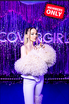 Celebrity Photo: Dove Cameron
2400x3600 5.8 mb
Viewed 0 times
@BestEyeCandy.com