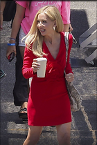 Celebrity Photo: Sarah Michelle Gellar
1280x1920 279 kb
Viewed 24 times
@BestEyeCandy.com