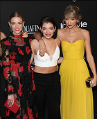 Celebrity Photo: Taylor Swift
2449x3000   824 kb
Viewed 8 times
@BestEyeCandy.com