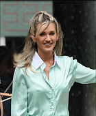 Celebrity Photo: Ashley Roberts
1370x1661   909 kb
Viewed 8 times
@BestEyeCandy.com