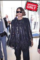 Celebrity Photo: Halle Berry
2171x3258 4.2 mb
Viewed 0 times
@BestEyeCandy.com