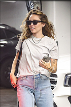 Celebrity Photo: Miley Cyrus
2 Photos
Photoset #715791
@BestEyeCandy.com
