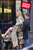 Celebrity Photo: Elsa Hosk
1631x2446 2.2 mb
Viewed 0 times
@BestEyeCandy.com