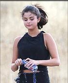 Celebrity Photo: Selena Gomez
1220x1500 192 kb
Viewed 8 times
@BestEyeCandy.com