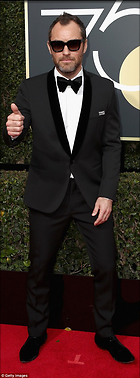 Celebrity Photo: Jude Law
470x1270 109 kb
Viewed 4 times
@BestEyeCandy.com