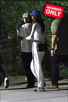 Celebrity Photo: Kendall Jenner
2200x3300 2.1 mb
Viewed 1 time
@BestEyeCandy.com