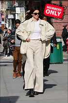 Celebrity Photo: Kendall Jenner
2309x3500 3.2 mb
Viewed 0 times
@BestEyeCandy.com