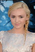 Celebrity Photo: Peyton Roi List
2000x3000 797 kb
Viewed 3 times
@BestEyeCandy.com