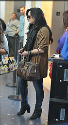 Celebrity Photo: Demi Lovato
1980x3640   738 kb
Viewed 5 times
@BestEyeCandy.com