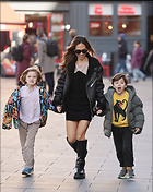 Celebrity Photo: Myleene Klass
1667x2090 1.3 mb
Viewed 4 times
@BestEyeCandy.com