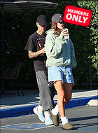 Celebrity Photo: Hailey Baldwin
1634x2212 2.3 mb
Viewed 0 times
@BestEyeCandy.com