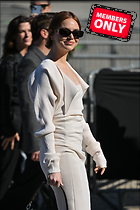 Celebrity Photo: Emma Stone
3331x5000 3.2 mb
Viewed 0 times
@BestEyeCandy.com