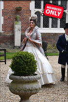 Amy Childs the Only Way is Essex TV Show filming Bridgerton Special in Essex 18.04..20.2021
3712x5568 4.2 mb
Viewed 0 times
@BestEyeCandy.com