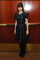 Celebrity Photo: Zooey Deschanel
2008x3000 1.2 mb
Viewed 5 times
@BestEyeCandy.com
