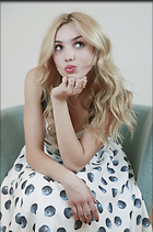 Celebrity Photo: Peyton Roi List
1849x2782 391 kb
Viewed 4 times
@BestEyeCandy.com