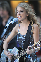 Celebrity Photo: Taylor Swift
2400x3567   941 kb
Viewed 5 times
@BestEyeCandy.com