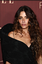 Celebrity Photo: Sarah Shahi
1200x1800 345 kb
Viewed 17 times
@BestEyeCandy.com