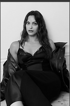 Celebrity Photo: Camila Mendes
1200x1800 158 kb
Viewed 11 times
@BestEyeCandy.com