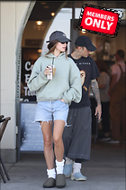 Celebrity Photo: Hailey Baldwin
2248x3372 2.0 mb
Viewed 1 time
@BestEyeCandy.com