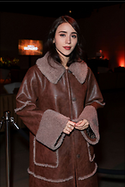 Celebrity Photo: Caylee Cowan
1200x1800 184 kb
Viewed 4 times
@BestEyeCandy.com