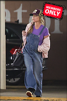 Celebrity Photo: Denise Richards
1270x1908 1.5 mb
Viewed 1 time
@BestEyeCandy.com