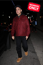 Celebrity Photo: Robbie Williams
2360x3500 1.8 mb
Viewed 0 times
@BestEyeCandy.com