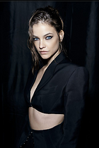 Celebrity Photo: Barbara Palvin
667x1000 54 kb
Viewed 6 times
@BestEyeCandy.com