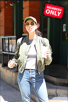 Celebrity Photo: Sarah Silverman
2331x3500 2.5 mb
Viewed 0 times
@BestEyeCandy.com