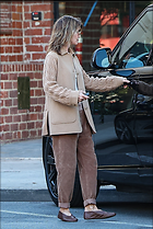 Celebrity Photo: Lori Loughlin
1167x1746 1.2 mb
Viewed 7 times
@BestEyeCandy.com