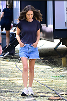 Celebrity Photo: Natalie Portman
1200x1800 313 kb
Viewed 20 times
@BestEyeCandy.com