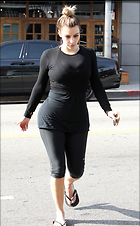 Celebrity Photo: Kimberly Kardashian
1855x3000 832 kb
Viewed 6 times
@BestEyeCandy.com