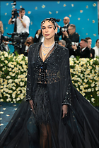 Celebrity Photo: Dua Lipa
1365x2048 1,073 kb
Viewed 7 times
@BestEyeCandy.com