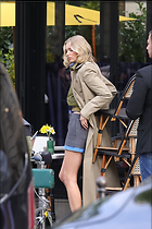 Celebrity Photo: Elsa Hosk
1280x1920 321 kb
Viewed 2 times
@BestEyeCandy.com