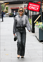 Celebrity Photo: Ashley Roberts
2200x3176 1.8 mb
Viewed 0 times
@BestEyeCandy.com