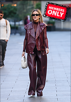 Celebrity Photo: Ashley Roberts
1867x2668 1.9 mb
Viewed 0 times
@BestEyeCandy.com